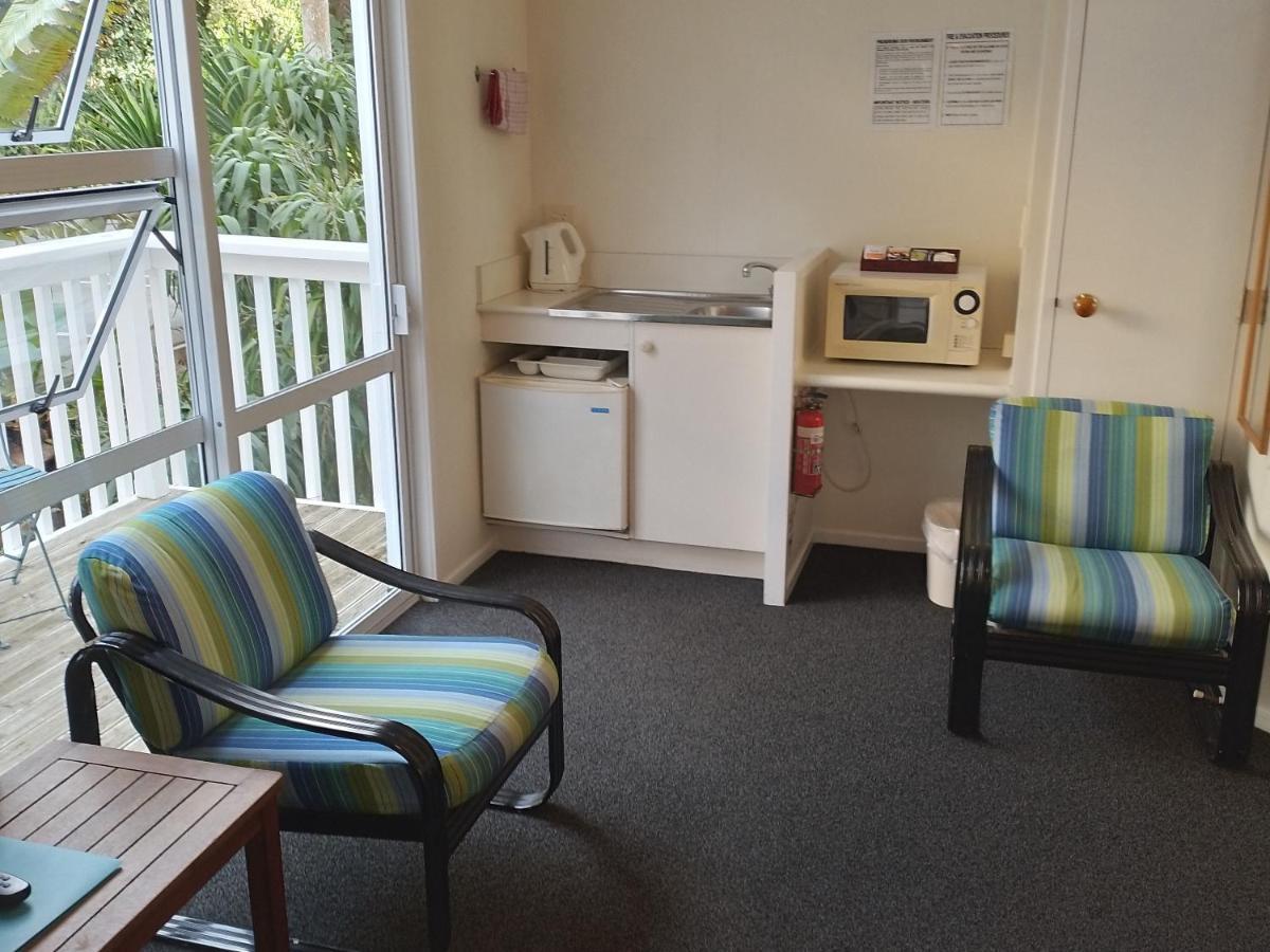 Acacia Lodge Motel Mangonui Exteriör bild