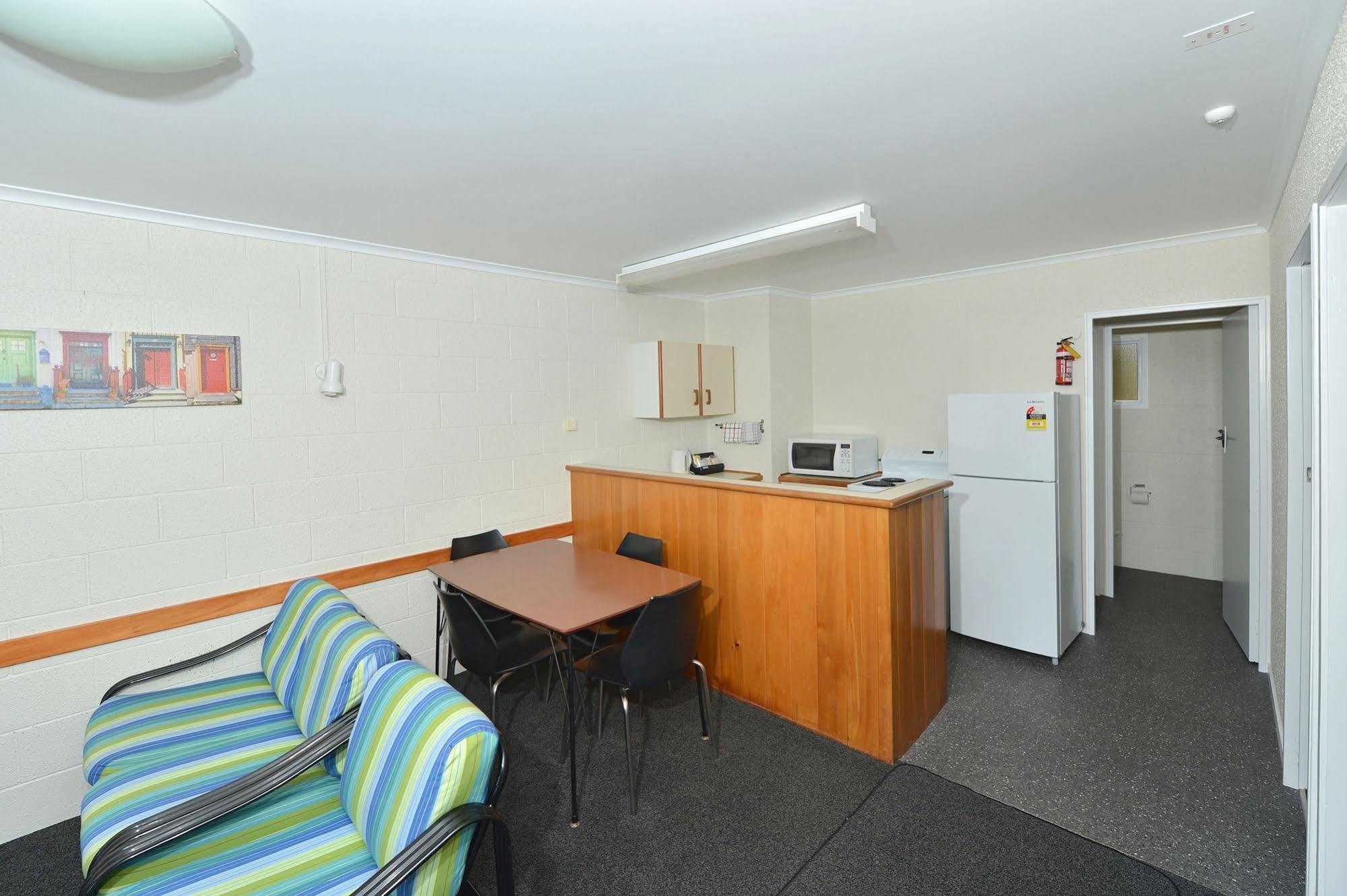 Acacia Lodge Motel Mangonui Exteriör bild