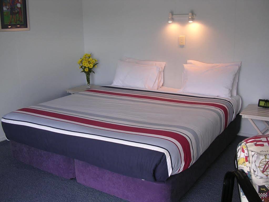 Acacia Lodge Motel Mangonui Exteriör bild
